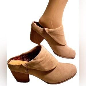 DOLCE’ VEGAN SUEDE SLIP-ON FASHIONABLE CLOGS